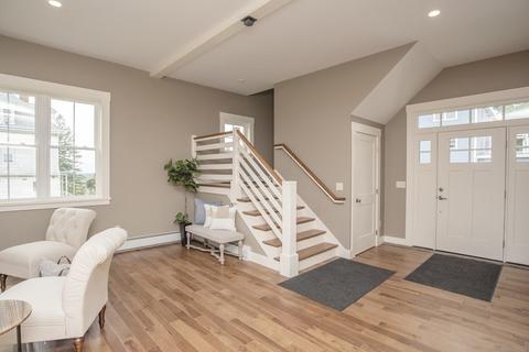 277 Lincoln Ave, Fall River, MA 02720 photo 4