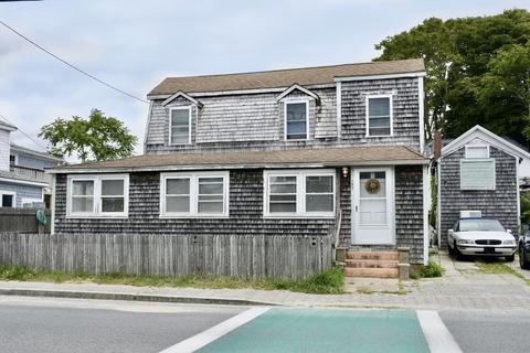 153 Onset Ave, Wareham, MA 02532 photo 1