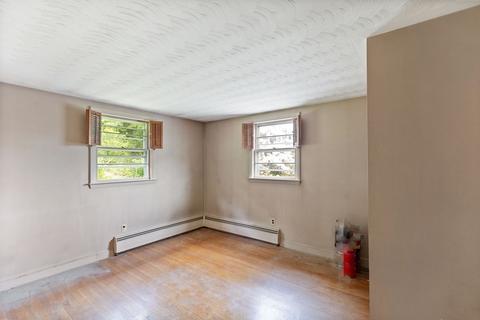 21 Robert Rd, Danvers, MA 01923 photo 4