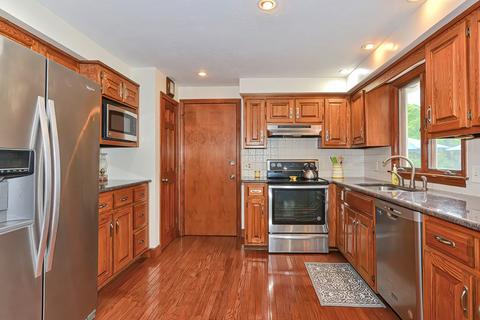 3 Pease Rd, Upton, MA 01568 photo 6