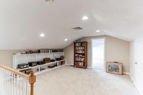 131 Locust Ln, Needham, MA 02492 photo 20