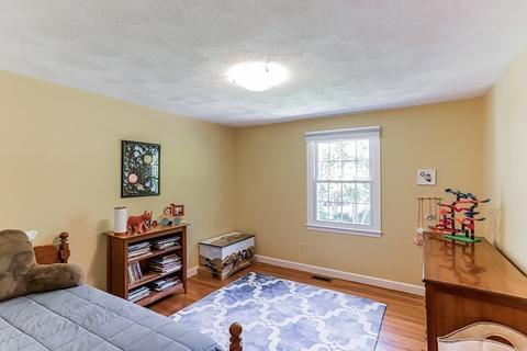 131 Locust Ln, Needham, MA 02492 photo 15