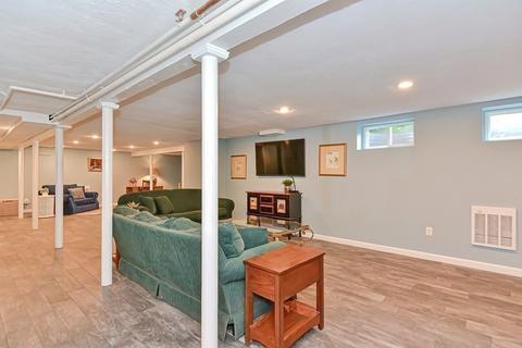 84 Tedesco St, Marblehead, MA 01945 photo 29