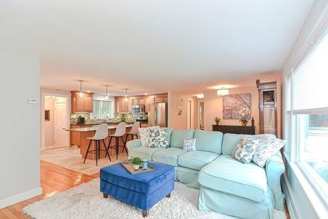 84 Tedesco St, Marblehead, MA 01945 photo 12