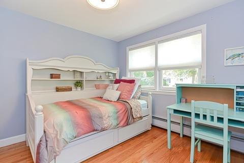 84 Tedesco St, Marblehead, MA 01945 photo 25