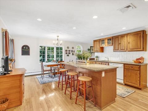 108 Meadowbrook Rd, Needham, MA 02492 photo 12