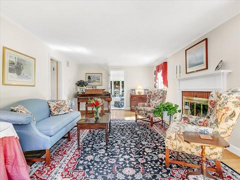 108 Meadowbrook Rd, Needham, MA 02492 photo 21