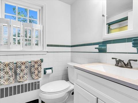 108 Meadowbrook Rd, Needham, MA 02492 photo 26