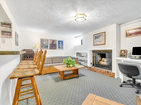 108 Meadowbrook Rd, Needham, MA 02492 photo 32