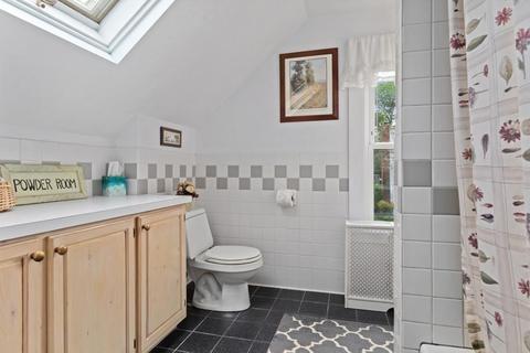 11 Wilson St, Reading, MA 01867 photo 15