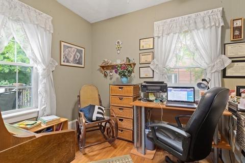 11 Wilson St, Reading, MA 01867 photo 10