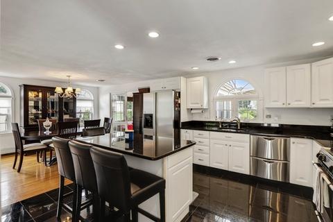 44 Egan Ter, Dedham, MA 02026 photo 13