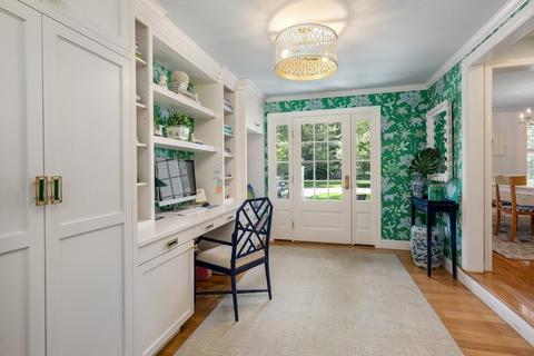 12 Autumn Cir, Hingham, MA 02043 photo 4