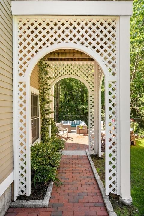 16 Frontier Dr, Walpole, MA 02081 photo 25