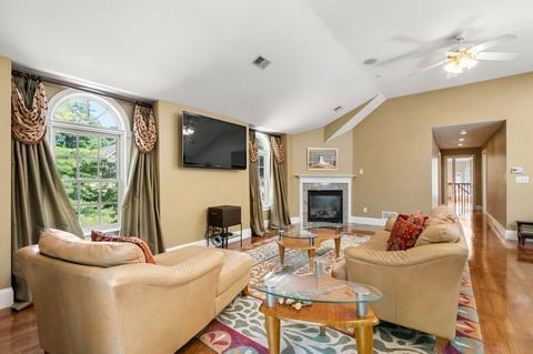 16 Frontier Dr, Walpole, MA 02081 photo 14
