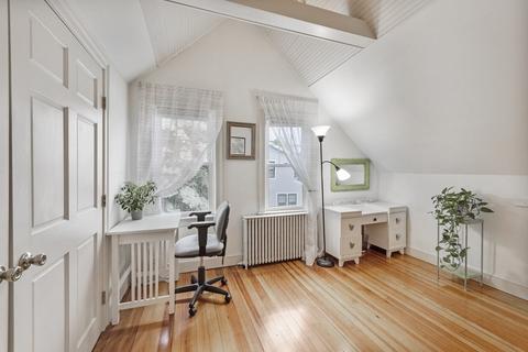 70 Clifton Ave, Marblehead, MA 01945 photo 16