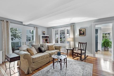 70 Clifton Ave, Marblehead, MA 01945 photo 11