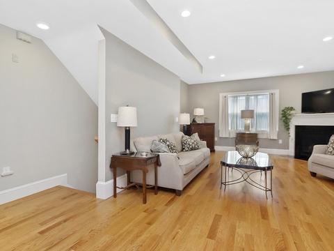 25 Cherry St #4, Danvers, MA 01923 photo 6
