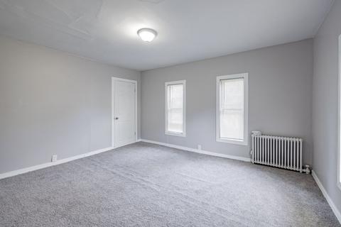 17 Spring St, Ware, MA 01082 photo 6