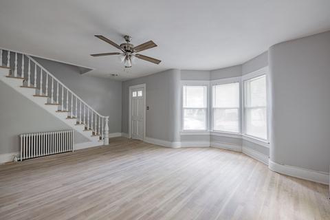 17 Spring St, Ware, MA 01082 photo 3