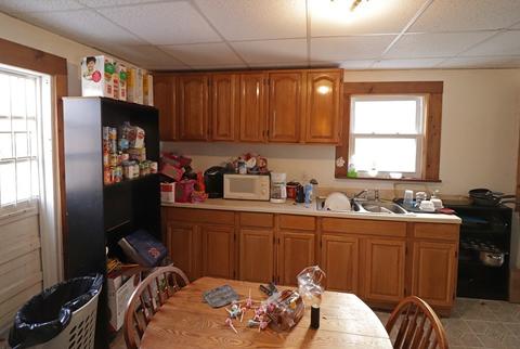 89 W Main, Ware, MA 01082 photo 4
