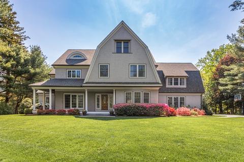 4 Hampton Rd, Lexington, MA 02421 photo 1