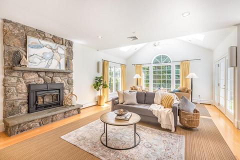 4 Hampton Rd, Lexington, MA 02421 photo 14
