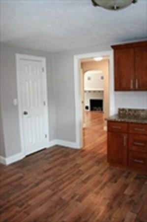 62 Ohio Ave, Chicopee, MA 01013 photo 4