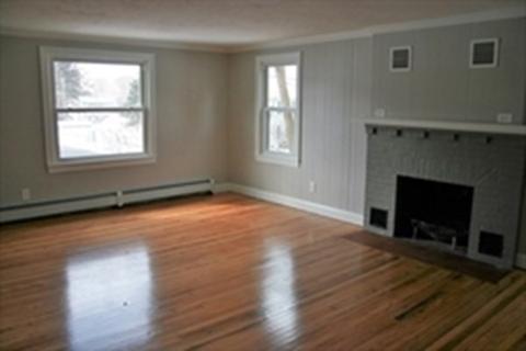 62 Ohio Ave, Chicopee, MA 01013 photo 8