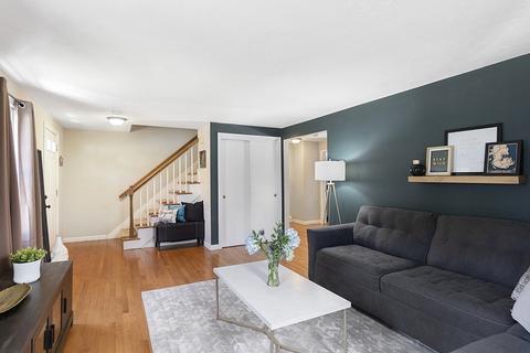 14 Vincent Cir, Worcester, MA 01604 photo 4