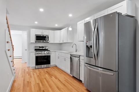 15 Green Hill Rd, Exeter, NH 03833 photo 2