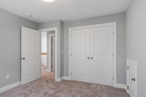 99 Northbridge Rd, Mendon, MA 01756 photo 9