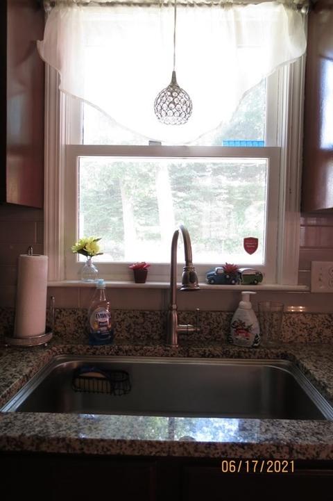 39 Valley Rd, Dracut, MA 01826 photo 5