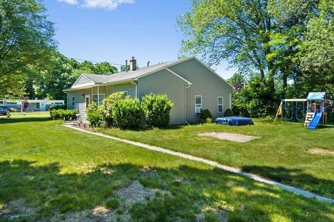 42 Barnet St, Springfield, MA 01129 photo 7