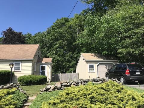 165 Danforth St, Rehoboth, MA 02769 photo 2