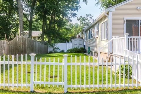 57 Mayfield St, Springfield, MA 01108 photo 5