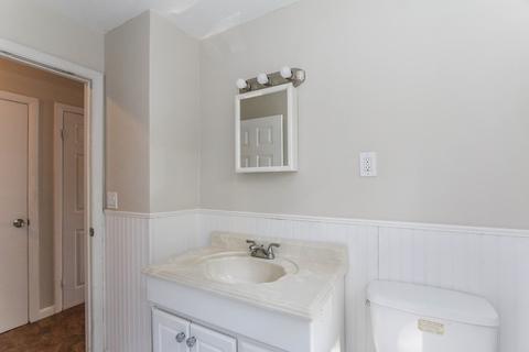 57 Mayfield St, Springfield, MA 01108 photo 29