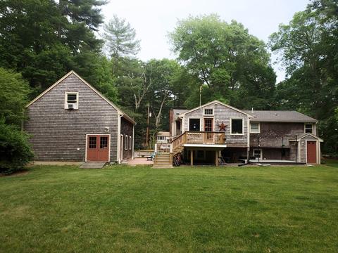 346 Plain St, Hanover, MA 02339 photo 3