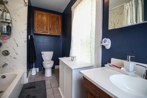 11 Pine St, Danvers, MA 01923 photo 21