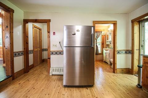 11 Pine St, Danvers, MA 01923 photo 7