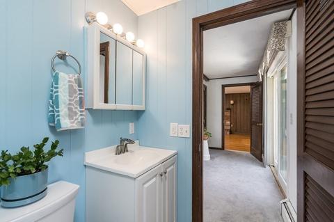 91 Plain St, Easthampton, MA 01027 photo 18
