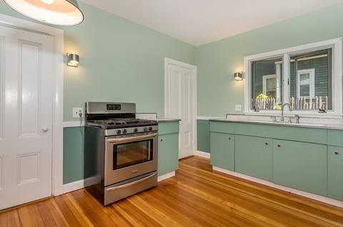 59 Maple St, Milton, MA 02186 photo 8