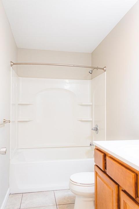 48 W Main St, Ware, MA 01082 photo 11