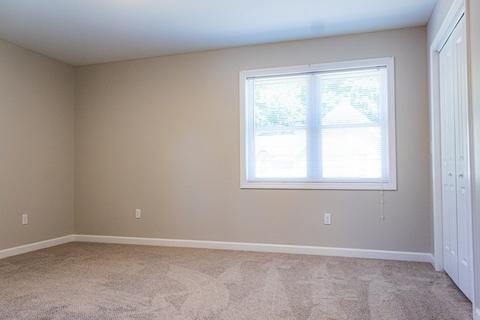 48 W Main St, Ware, MA 01082 photo 7