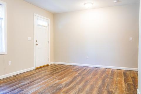 48 W Main St, Ware, MA 01082 photo 16