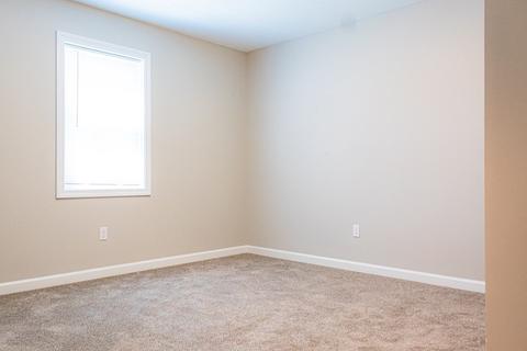 48 W Main St, Ware, MA 01082 photo 18