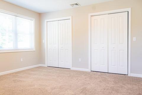 48 W Main St, Ware, MA 01082 photo 9