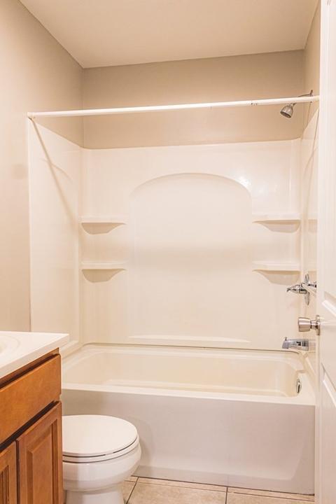 48 W Main St, Ware, MA 01082 photo 10