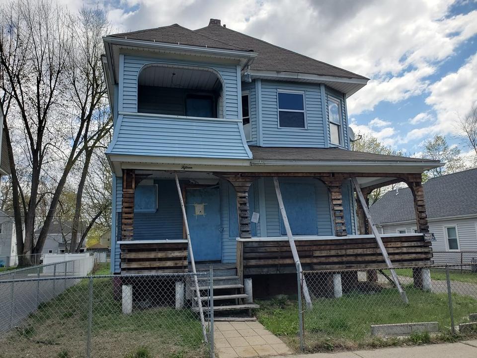 15 Kenyon St, Springfield, MA 01109 33 Photos MLS 72853673 Movoto