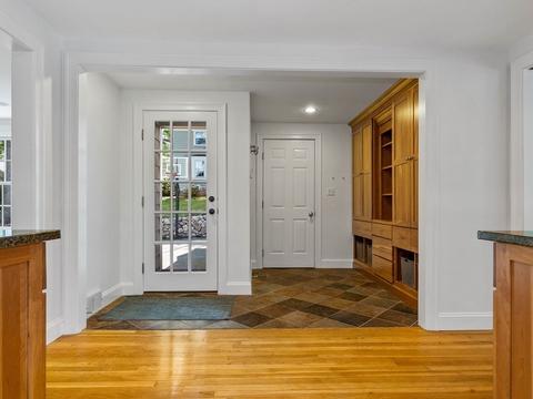 39 Radcliffe Rd, Wellesley, MA 02482 photo 11